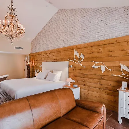 Le Hameau Des Pesquiers & Spa, Curio Collection By Hilton Ξενοδοχείο 5*