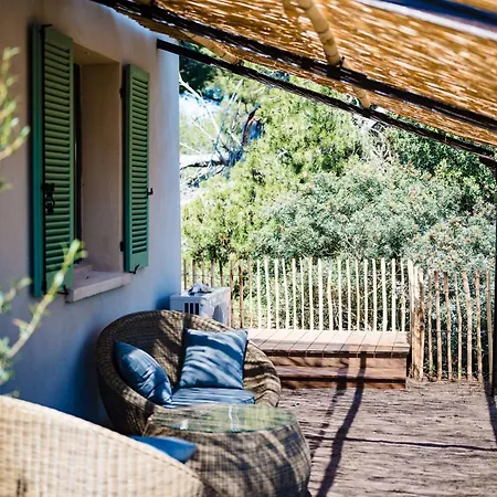 Ξενοδοχείο Le Hameau Des Pesquiers & Spa, Curio Collection By Hilton 5*