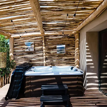 Hotel Le Hameau Des Pesquiers Ecolodge&spa, Curio Collection By Hilton 5*