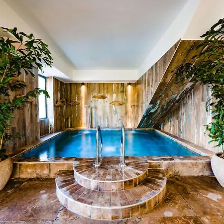 Hotel Le Hameau Des Pesquiers Ecolodge&spa, Curio Collection By Hilton 5*