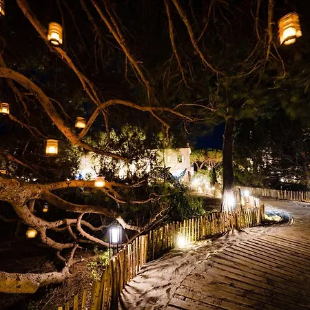 Le Hameau Des Pesquiers Ecolodge&spa, Curio Collection By Hilton Hotel 5*