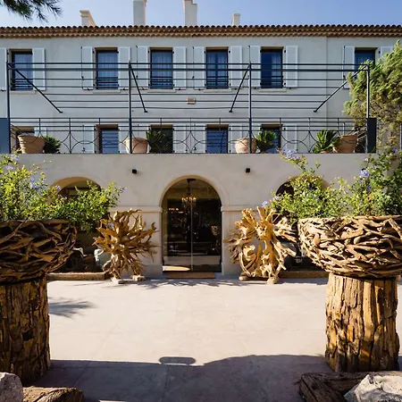 Hotel Le Hameau Des Pesquiers Ecolodge&spa, Curio Collection By Hilton 5*