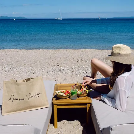 Hotel Le Hameau Des Pesquiers & Spa, Curio Collection By Hilton Hyeres