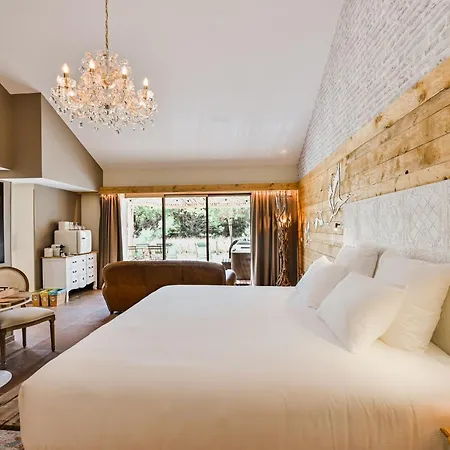 Le Hameau Des Pesquiers & Spa, Curio Collection By Hilton 5*