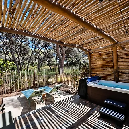 Hotel Le Hameau Des Pesquiers & Spa, Curio Collection By Hilton Hyeres