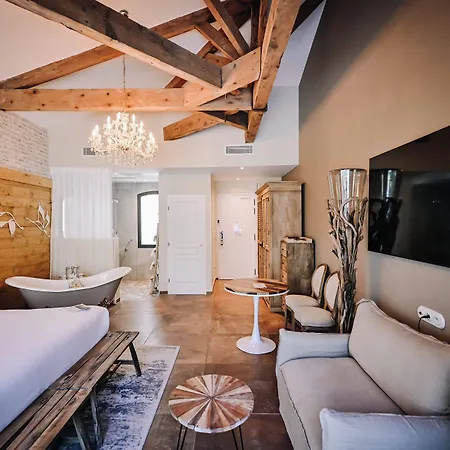Le Hameau Des Pesquiers & Spa, Curio Collection By Hilton Hotel Hyeres